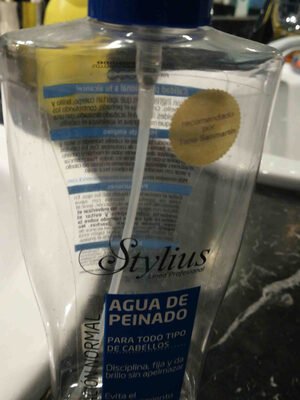 Agua de peinado