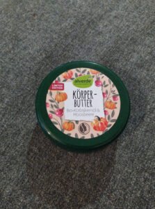 alverde Körperbutter Bio-Kürbiskernöl & Moosbeere