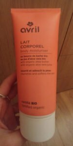 Avril LAIT CORPOREL