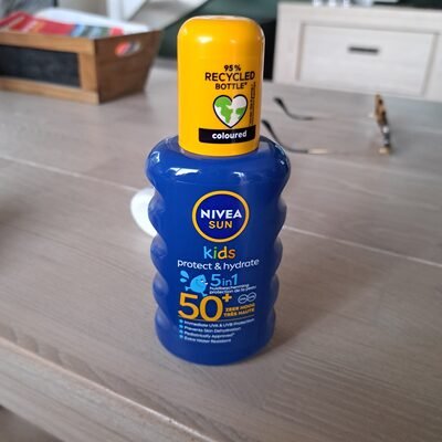 Beiersdorf NIVEA Sun Kids Protect & Hydrate SPF50+ Zonnebrandspray