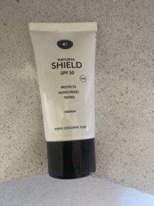 cocunat natural shield spf 30