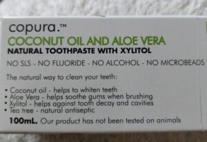 copura Dentifrice coconut oil and aloe vera