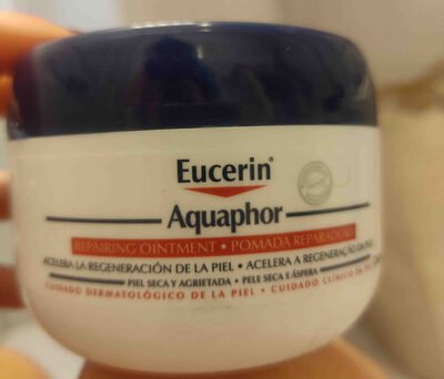 eucerin aquaphor