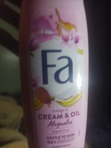Fa Fa Cream & Oil Magnolia Douchecrème