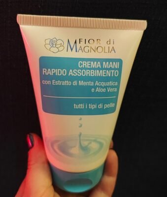 Fior di Magnolia Crema Mani Rapido Assorbimento con Estratto di Menta Acquatica e Aloe Vera
