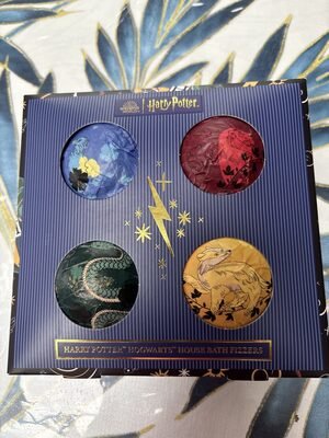 Harry Potter Hogwarts house bath fizzers