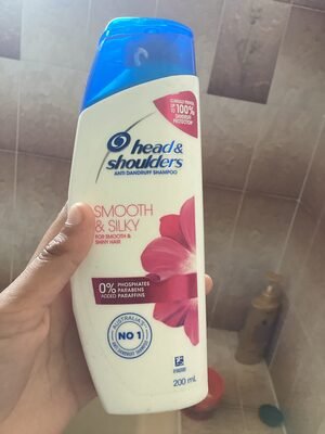 Heads and shoulders Smooth and silky heads and shoulders anti dandruff shampoo