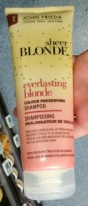 John Frieda Sheer Blonde Everlasting Blonde Shampooing prolongateur de couleur