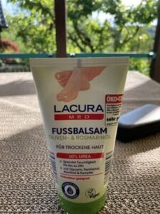 Lacura Fußbalsam – Oliven- & Rosmarinöl