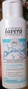 Lavera Basis Sensitiv Shampooing Soin & Brillance à l’Avocat & au Blé bio