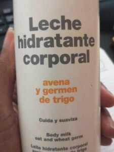 Leche hidratante corporal, avena y germen de trigo