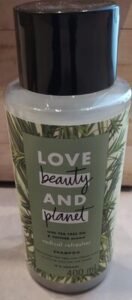 Love Beauty and Planet Tea Tree Oil & Vetiver Shampoo