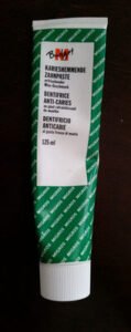 M Budget Dentifrice anti caries au goût rafraîchissant de menthe