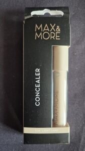 Max & More Concealer