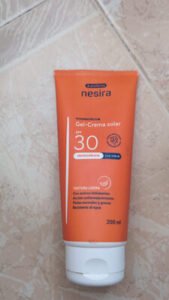 Nesira Gel-Crema Solar SPF30