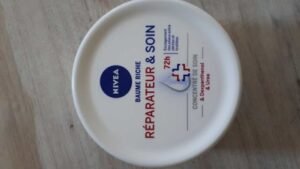 nivea baume riche réparateur et soin