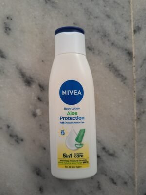 Nivea Body lotion with Aloe Protection