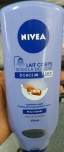 Nivea Lait corps sous la douche Douceur