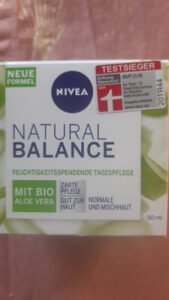nivea natural balance tagespflege