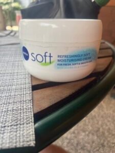 Nivea None