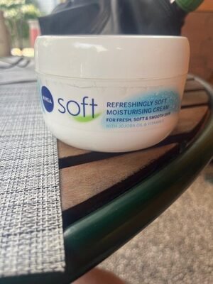 Nivea None