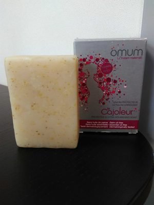 Omum Le Cajoleur