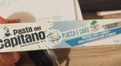 Pasta del Capitano Placca e carie