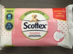 Scottex Sensitive wet toilet wipes