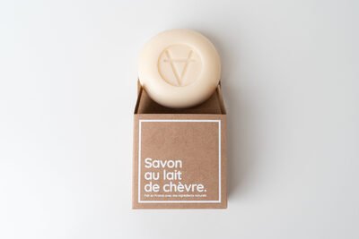 Soin Amalthée L’incontournable savon au lait de chèvre parfum rose