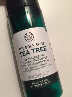 The co operative Tea Tree Skin Clearing Foaming Cleanser
