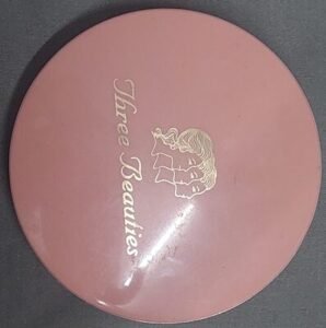 Three Beauties Three Beauties 804 CREAM POWDER FAIR & NATURAL 03