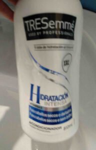 Tresemmé Hidratación intensa acondicionador