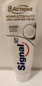 Unilever, Signal Zahnpasta 7 Actions Komplettschutz und sanftes Weiß, Kokos & Minze