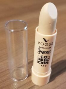 Vogue Corrector en barra Super fantastic