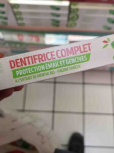 Auchan, Auchan Bio Auchan bio – dentifrice complet – à l’extrait de menthe bio protection émail et gencives – 75 ml e