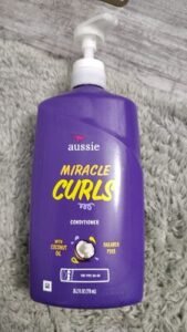 Aussie Miracle Curls with Coconut and Jojoba Paraben-Free Conditioner