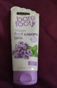 Bare foot, Freeman Beauty Soothing foot cream Lavender & Mint