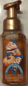 Bath & Body Works Pumpkin Cupcake Gentle Foaming Handsoap with Natural Essential Oils