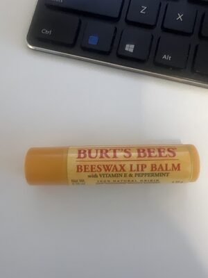 Burt’s Bees Beeswax lip balm