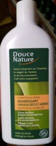 Douce Nature Shampooing crème nourrissant cheveux secs et abîmées au karité bio & jojoba bio