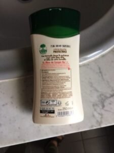 L’Arbre Vert bien-être, L’arbre vert, Novamex Crème douche protectrice fleurs de cerisiers bio