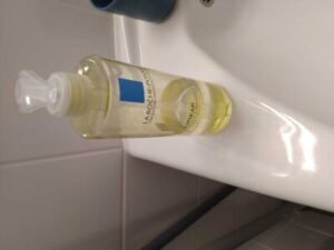 LA ROCHE-POSAY None