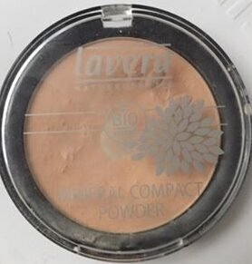 Lavera Mineral Compact Powder – Ivory 01