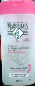 Le Petit Marseillais Douche et bain hypoallergénique sans savon Sève d’aloe vera & Fleur de pommier