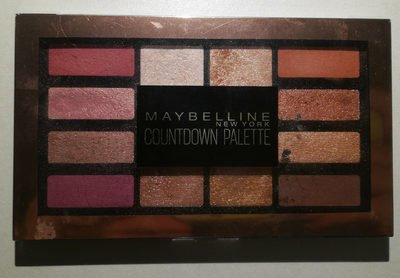 Maybelline New York Countdown eyeshadow palette