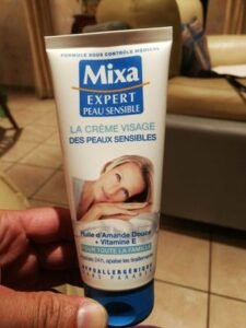 Mixa Creme Visage Peaux Sensibles Huile d’Amande