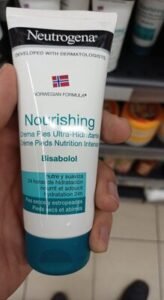 Neutrogena Crème pieds très secs et abîmés