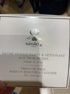 Sisley None