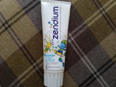 Unilever, Zendium Zendium Junior 5+ years