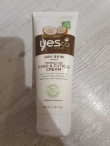 Yesto Yesto Coconut – Hand & Cuticule Cream (crème pour les mains)
